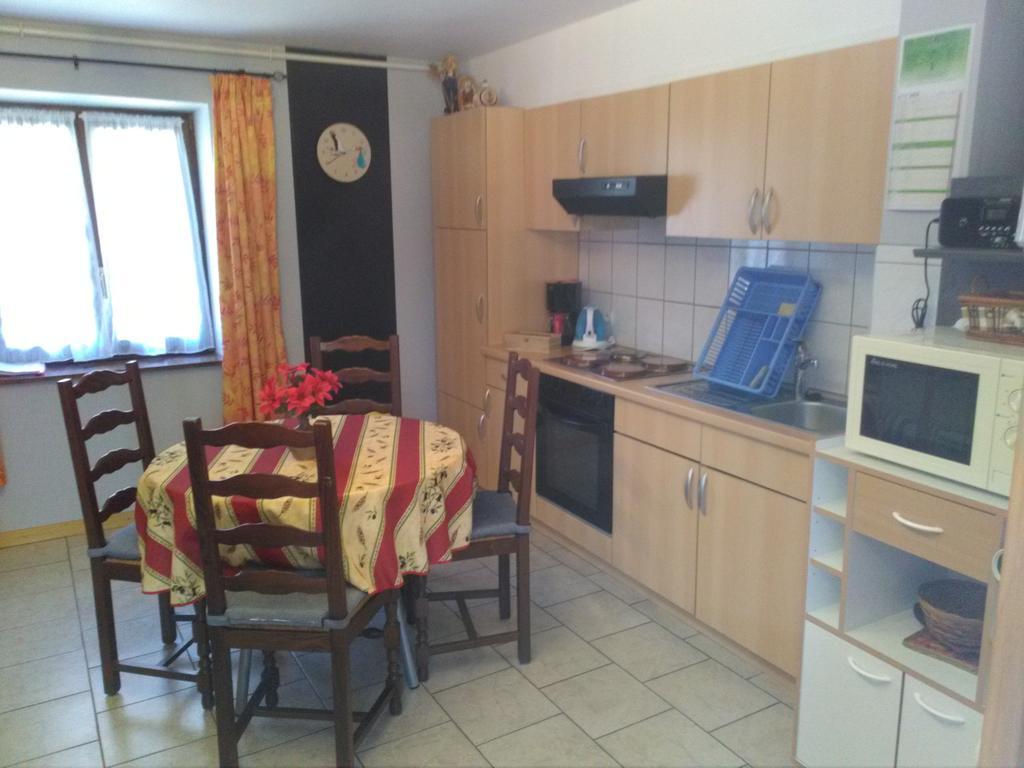 Gites & Camping On The Route Des Vins Bergheim Exterior foto